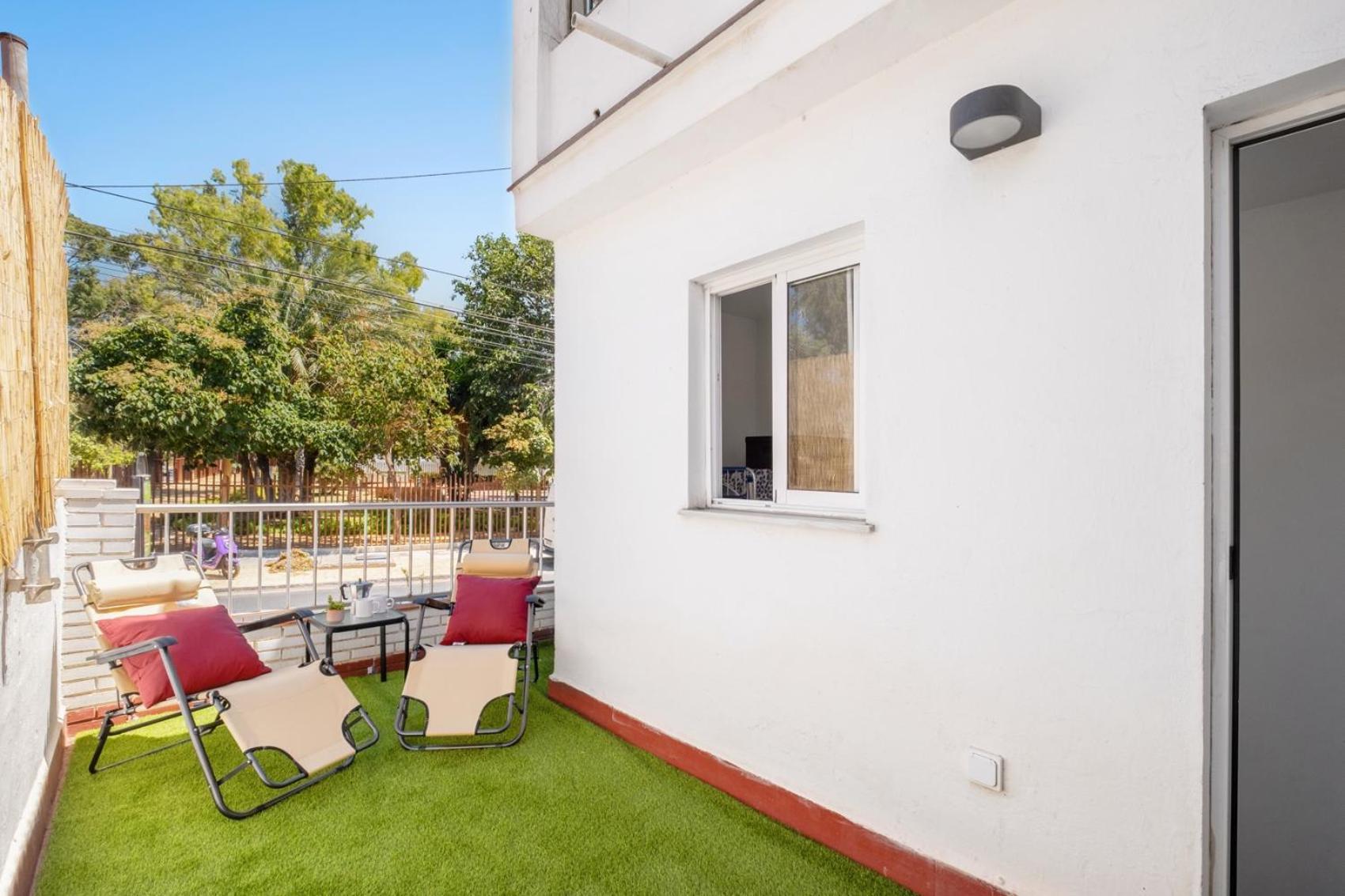 Apartamento En La Playa Con Terraza Málaga Kültér fotó